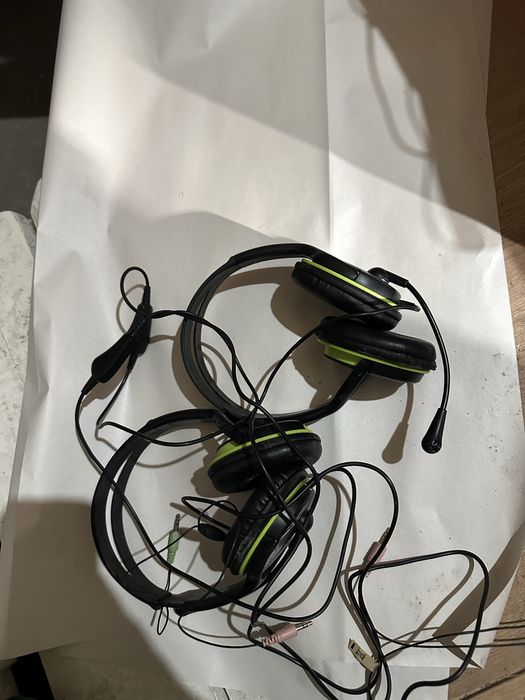 Клавиатура, мышка, 2 наушников