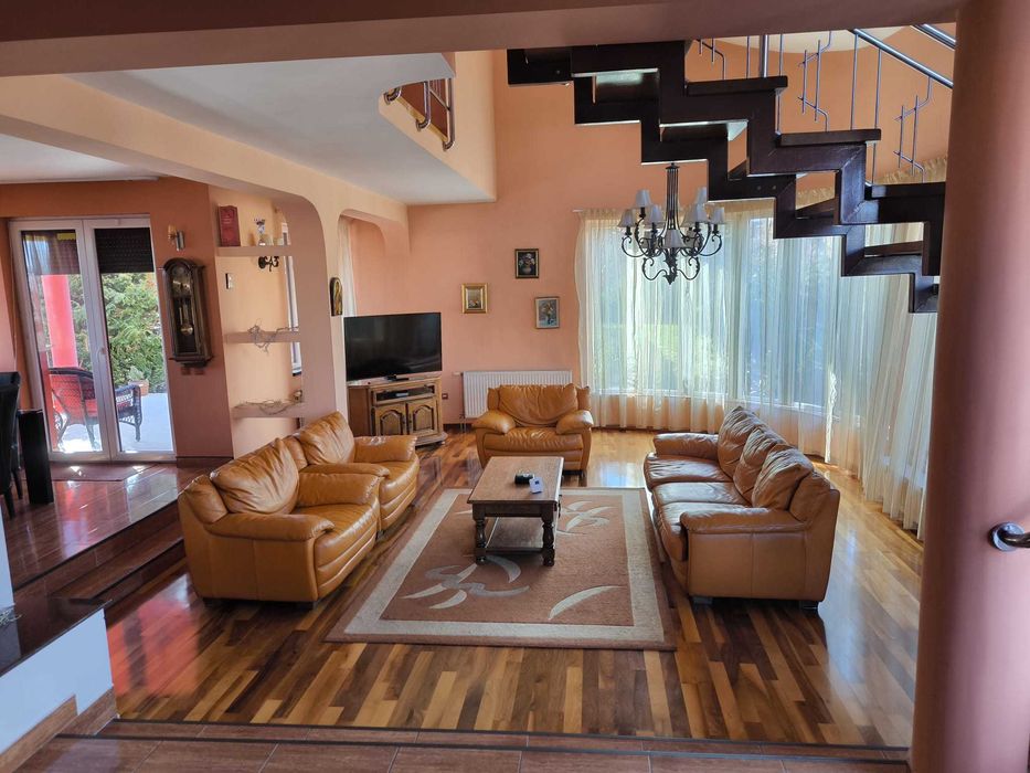 PF vand casa cartier Europa str. Ana Aslan / Kos Karoly