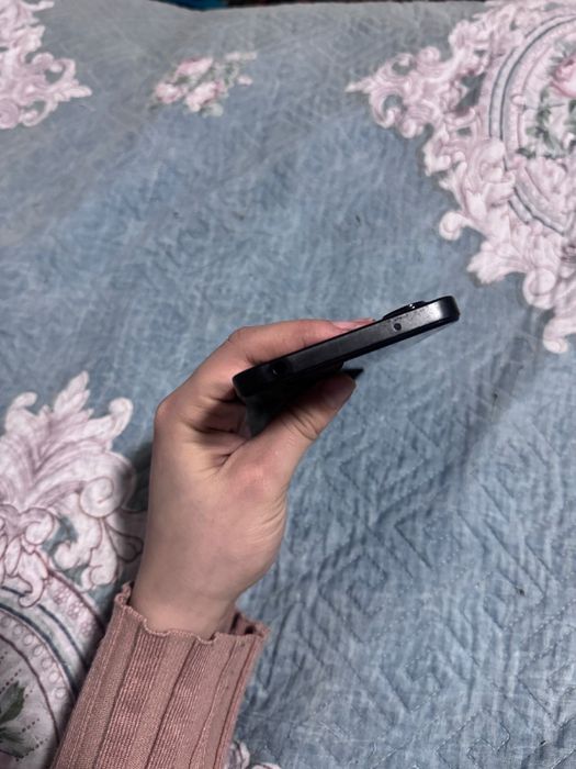 Продам Редми 12 В хорошем состоянии