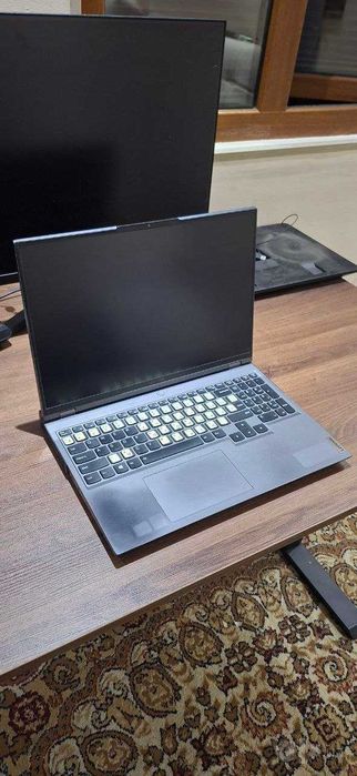 Lenovo Legion 5 Pro 16ACH6H + Стол + Мониторы