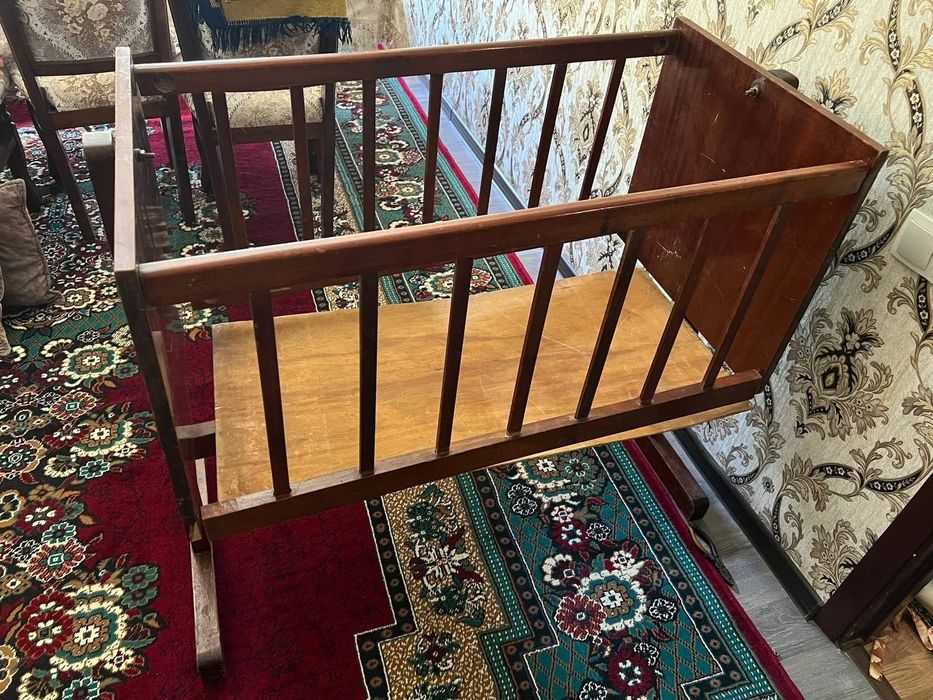 Мебельный кровать колыбель