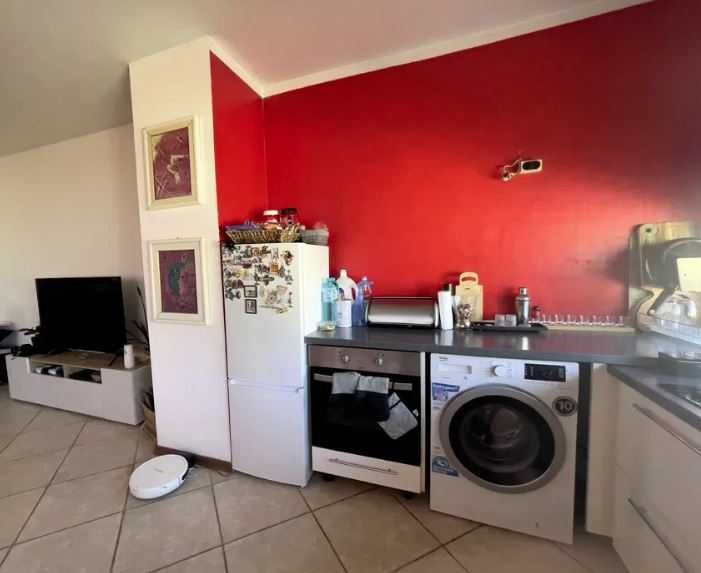 Дава се под наем Двустаен апартамент в София, Кръстова вада - 70 кв.м за 625 € - Снимка #2