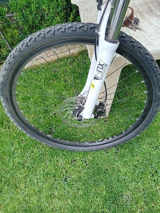 Vând bicicleta GRANDIS adusa de doua zile din Germania