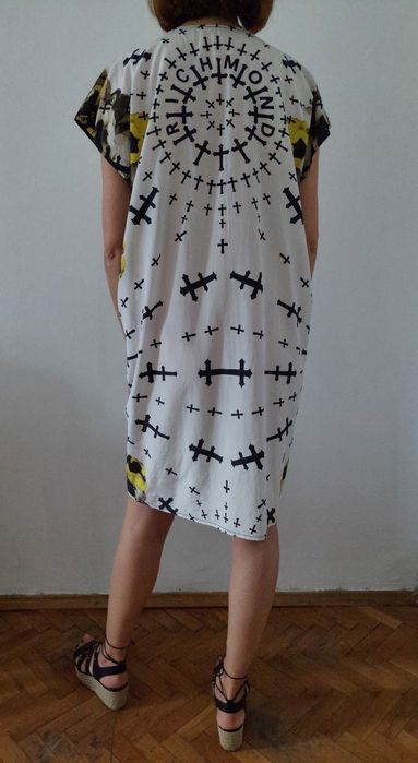 Дамски рокли от коприна