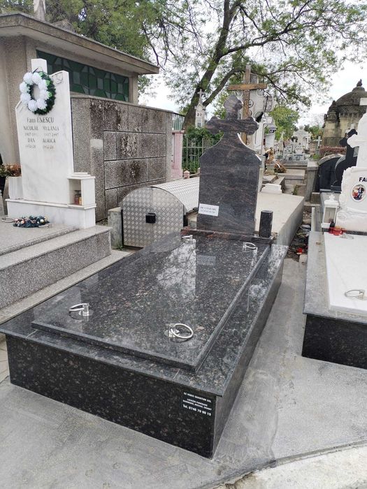 Loc de veci cimitirul Eternitatea Galați - poziție super centrală