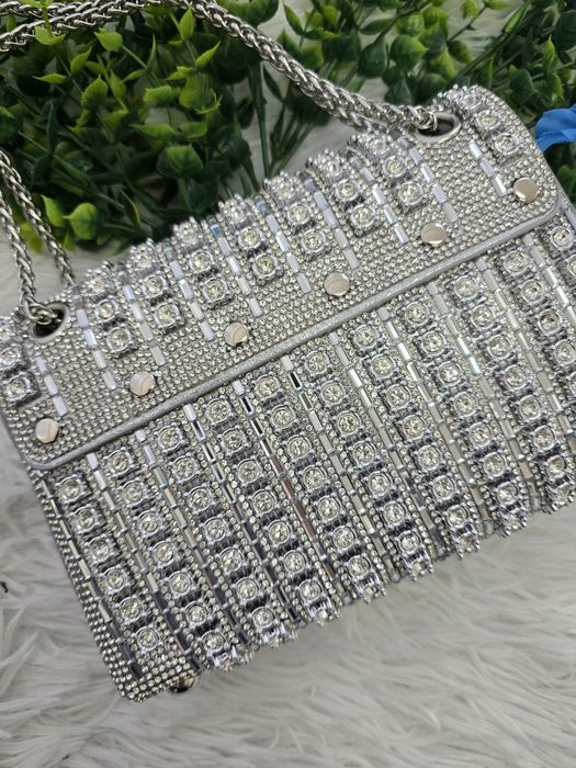 Дамски официални чанти