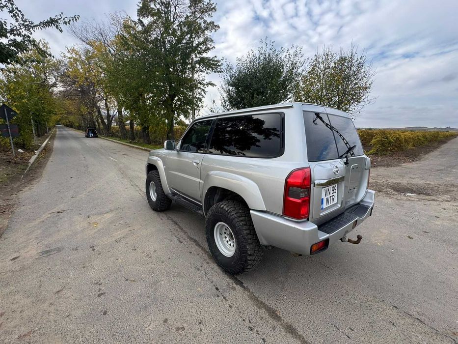 Nissan Patrol 2005 diesel, 15.800 € — imagine 3