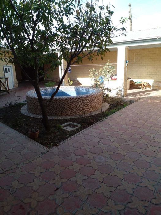 Продайся уютный дом в городе Янгиюль