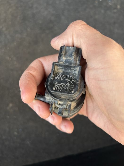 Моторчик омывавателя на камри 40