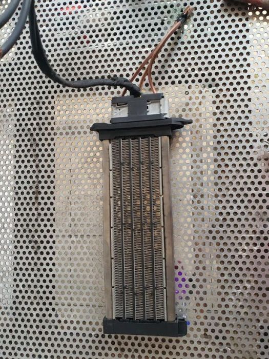 Preincalzitor Apa Renault Megane 2 Dezmembrez Renault Megane 2