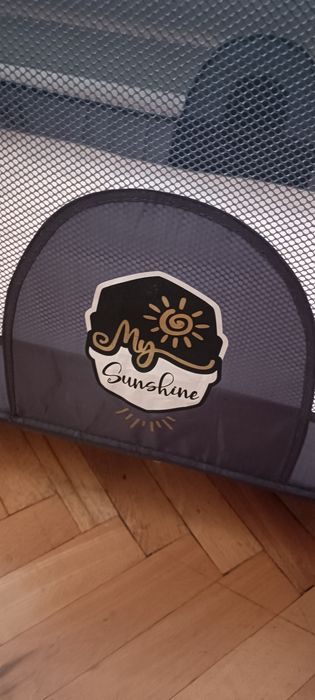 Кошара за бебе , сгъваемо травъл легло (неразличимо от ново )