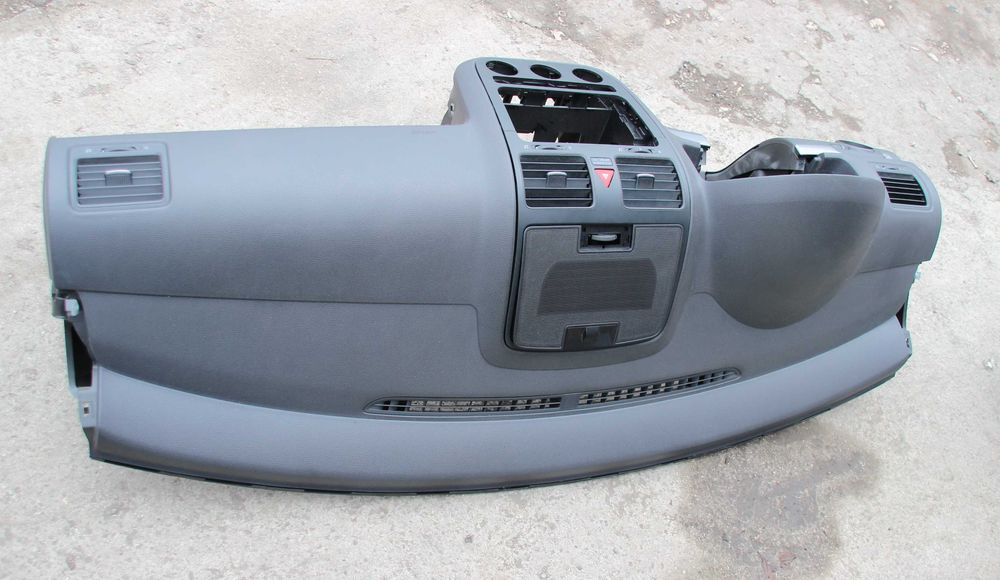 Табло за Фоксваген Голф 5 - 2006 - Volkswagen Golf 5