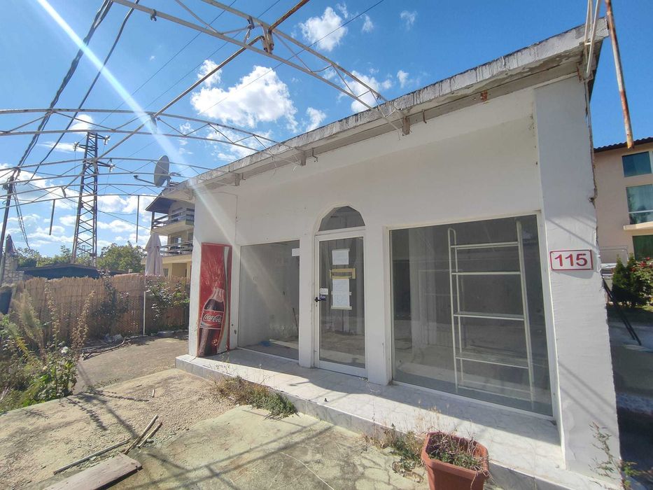 Дава се под наем Промишлена сграда в к.к. Златни пясъци - 52 кв.м за 255 € - Снимка #2