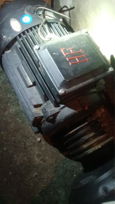 Продам электро моторы