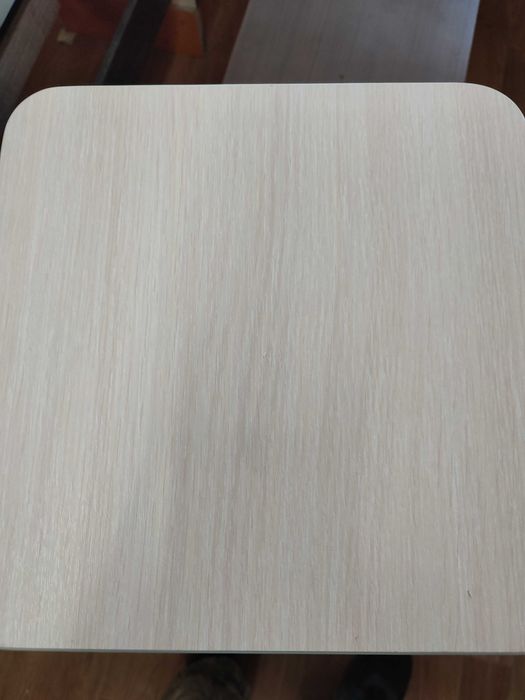 Табурет кухонный три