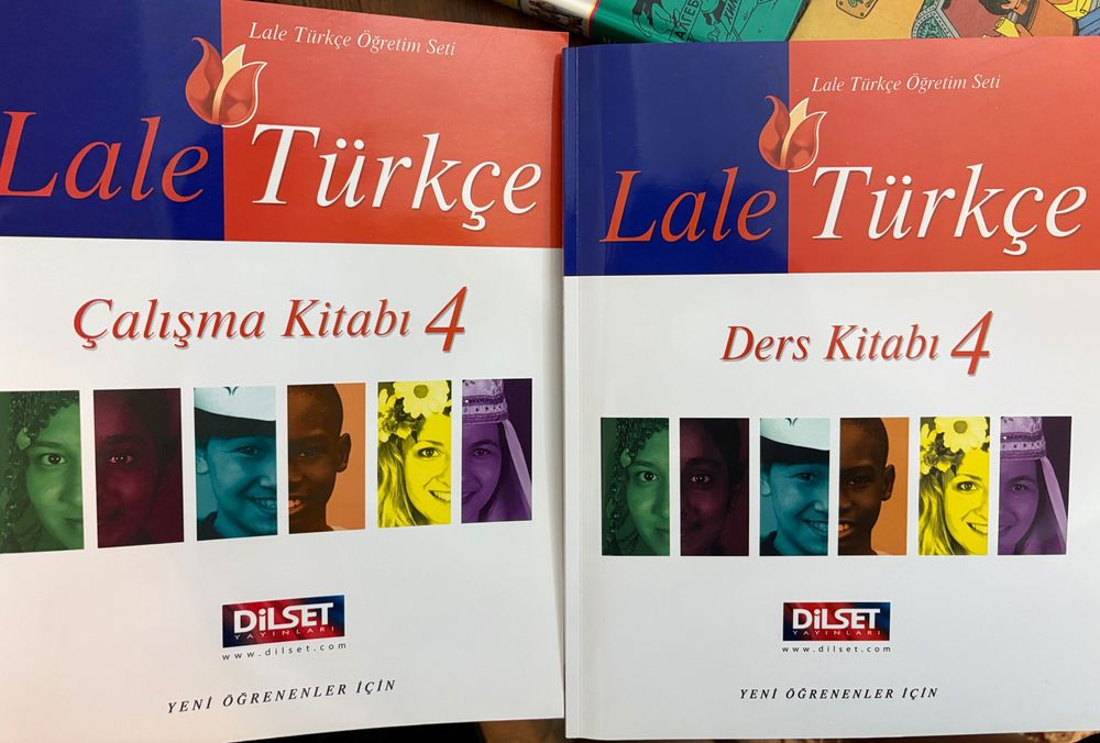 Lale TURKCE 4, ders kitabi+calisma kitabi
