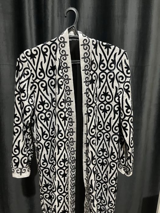 Продам абайку 50 размер