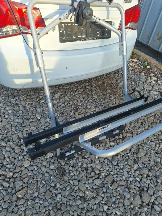 Стойка за 2 велосипеда Thule