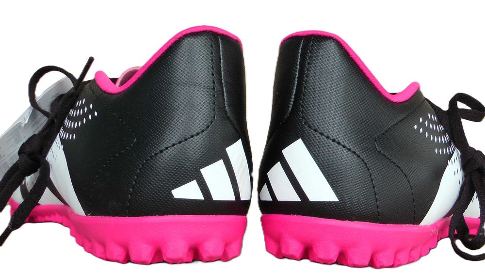 Ghete fotbal sintetic NOI Adiadas Predator Accuracy marimea 34-38,5