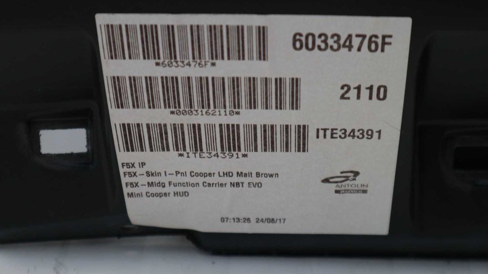 Арматурно табло Мини Ф55 Ф56 Ф57 MINI F55 F56 F57 с хедъп