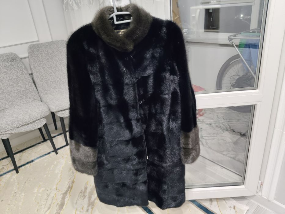 Норковая шуба в отличном состоянии