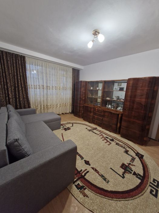 Închiriere apartament 2 camere semidecomandat – Etaj 1