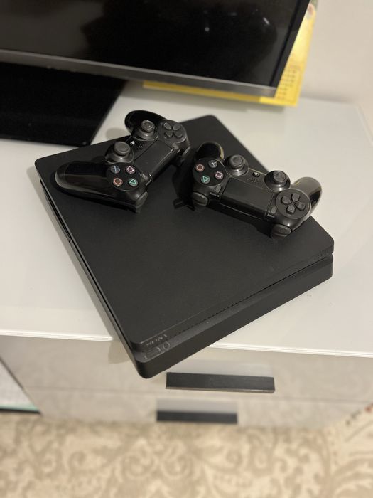 PlayStation 4 Slim 500GB