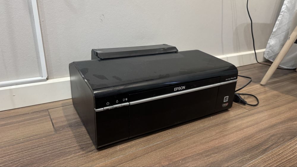 принтер цветной epson