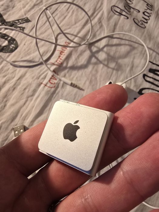 IPod shuffle 4th gen [2gb]