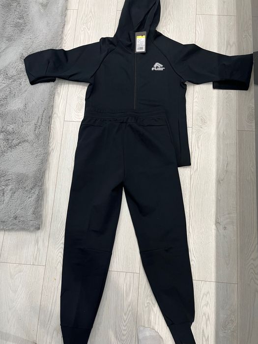 Дамски екип на FLAIR