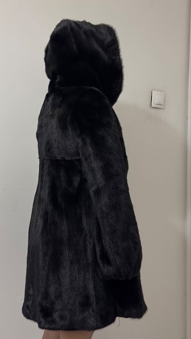 Продаю норковую шубу