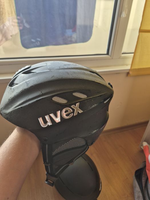 Продавам Ски каски