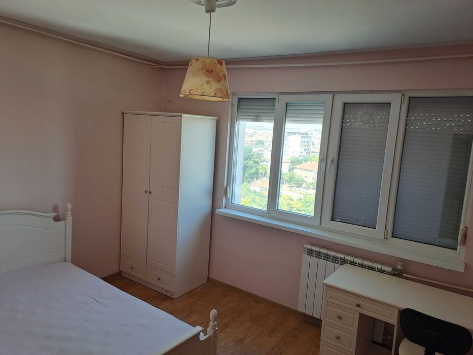 Продава се Тристаен апартамент в Плевен, Широк център - 75 кв.м за 1180 €/кв.м - Снимка #13