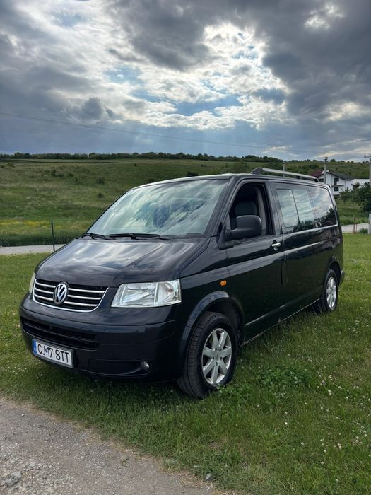 VOLKSWAGEN Multivan 0