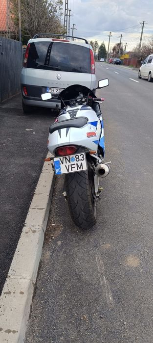 Vând Suzuki Gsxr Srad 600