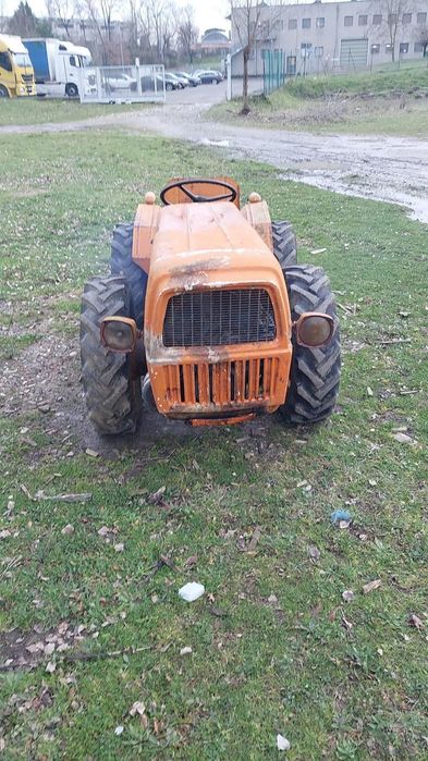 Tractoras articulat PGS