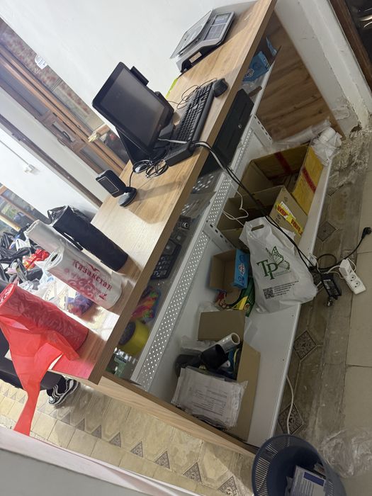 Стеллаж, касса, умаг, роутер