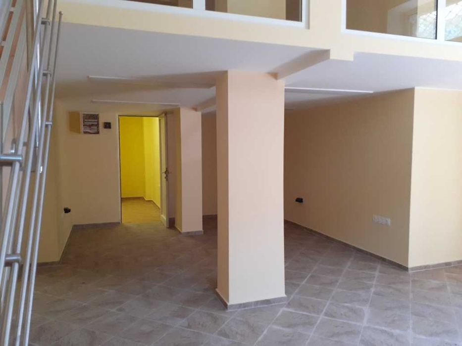 Магазин под наем в Центъра