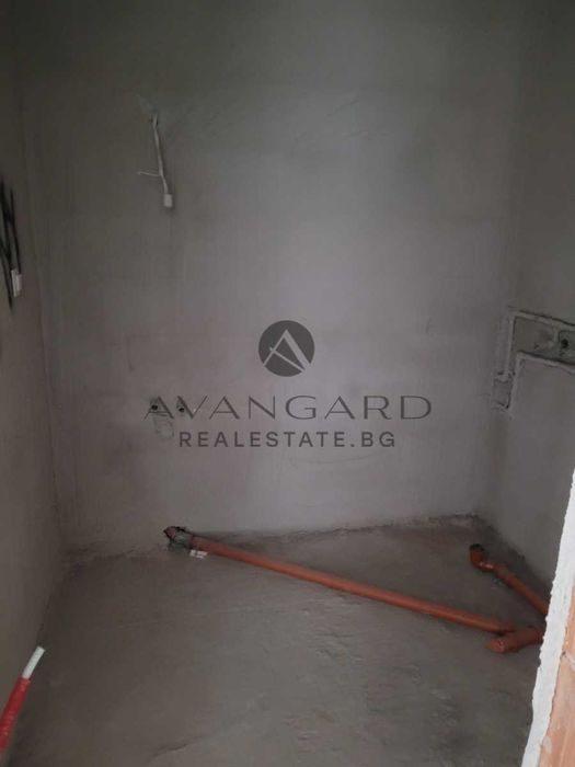 Продава се Двустаен апартамент в Пловдив, Тракия - 73 кв.м за 1370 €/кв.м - Снимка #4