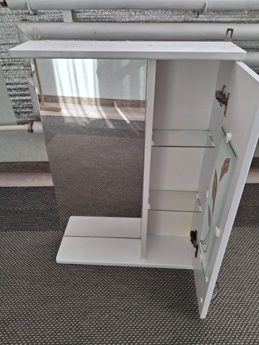 Мойка с зеркалом