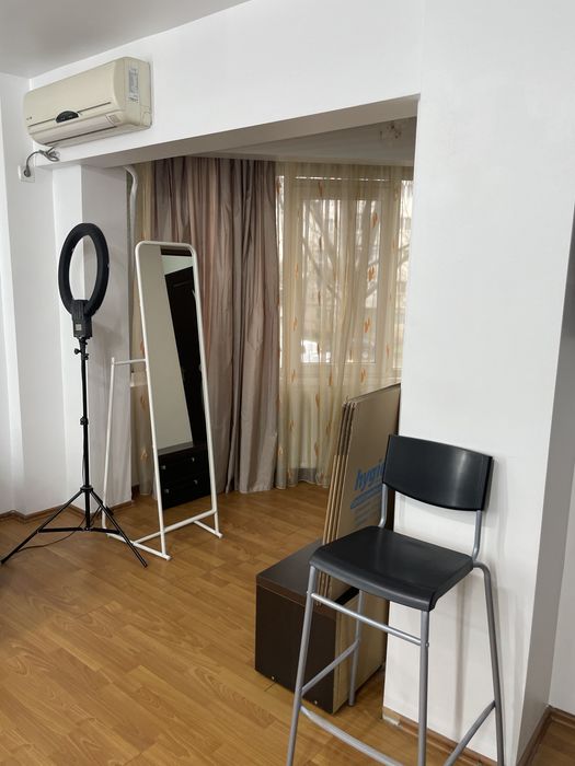 Inchiriez app 2 camere zona Zoo