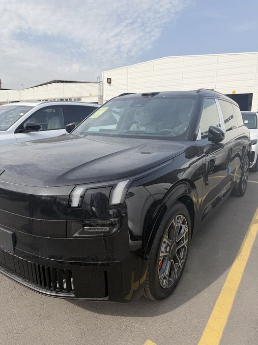 LYNK & Co 900 Ultra 2.0 Т