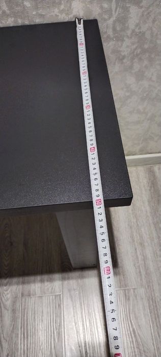 Стол интерьерный отличном состоянии 3 шт