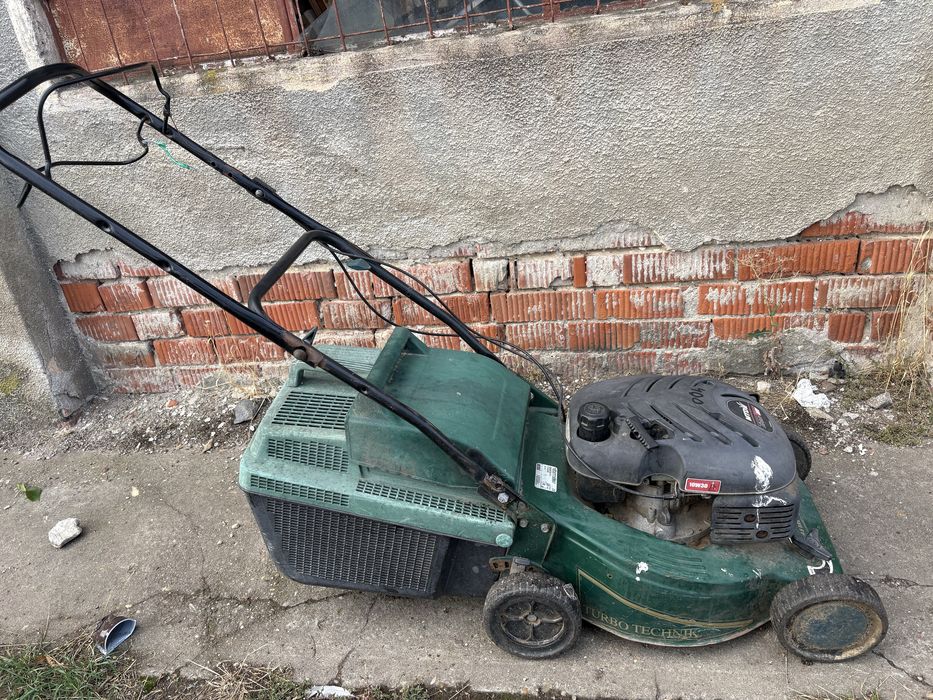 Masina de gazon MTD ThorX35