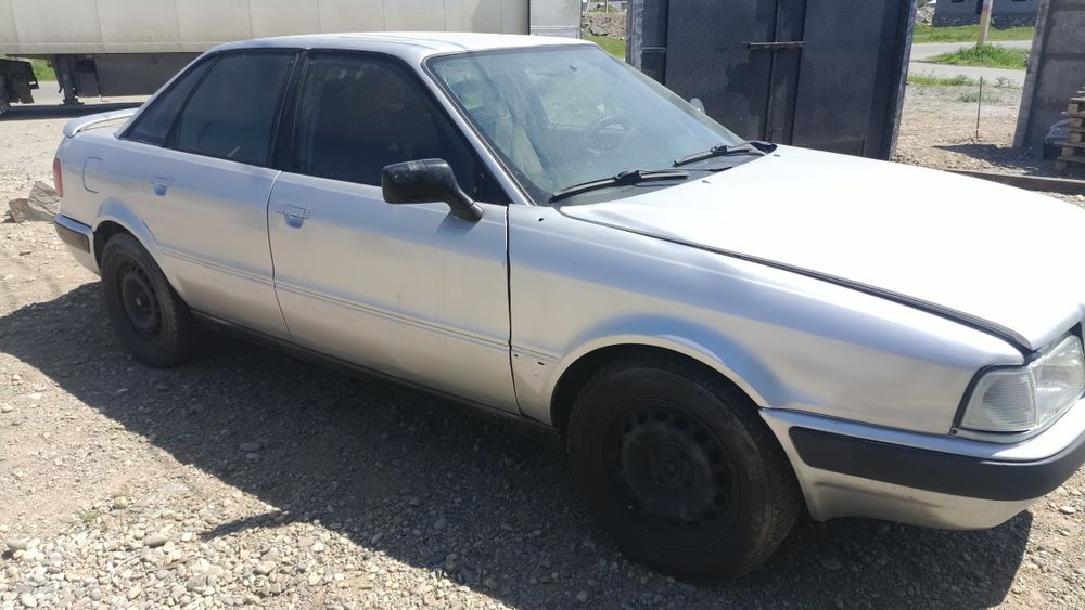 Ауди б4 1991г.в 2.0л