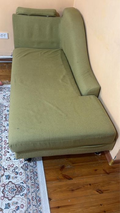 Продам диван недорого