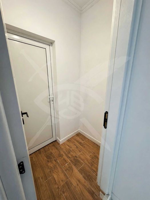 Продава се Двустаен апартамент в Бургас, Славейков - 80 кв.м за 1813 €/кв.м - Снимка #5
