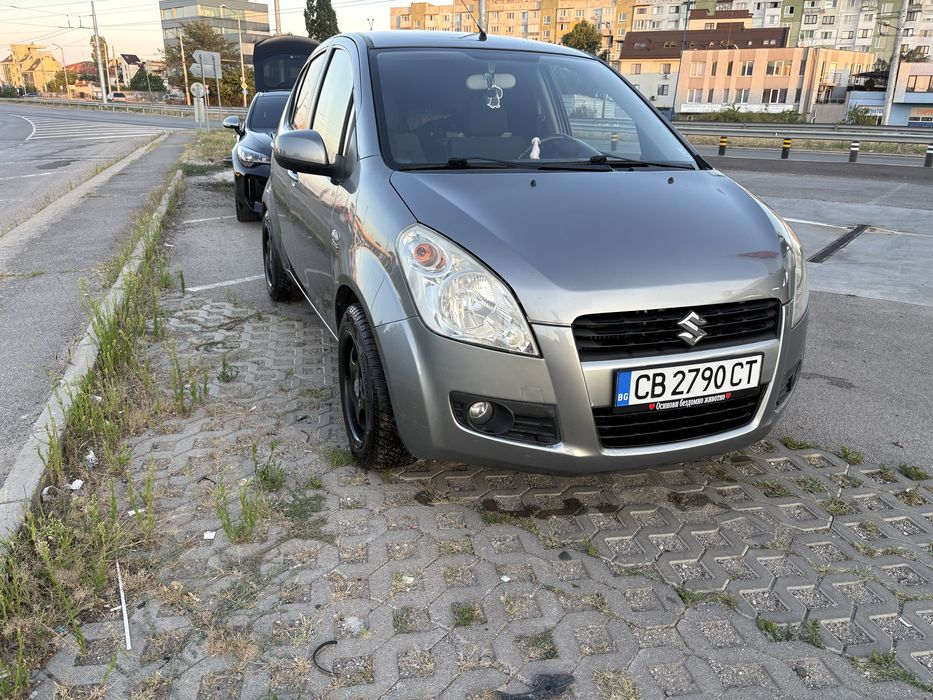 Продава се Suzuki Splash