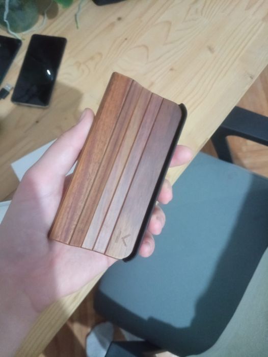 Vând huse telefoane iphone