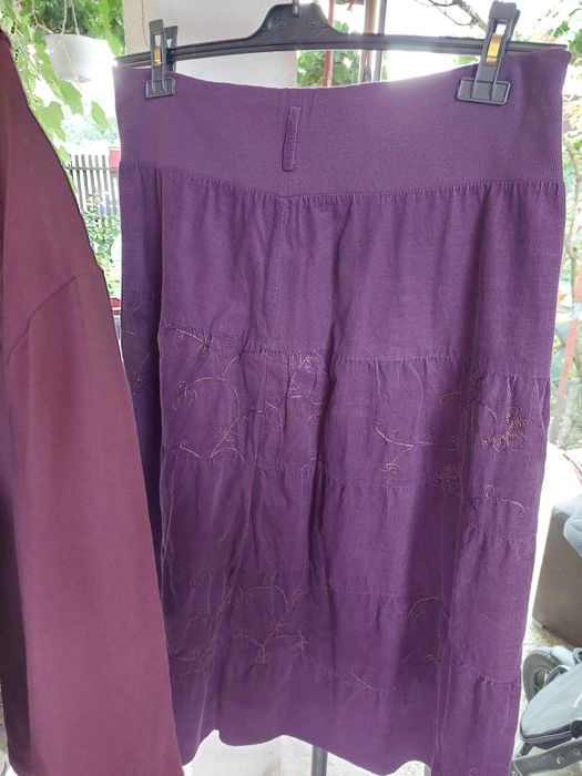 Vând haine noi sau foarte puțin folosite